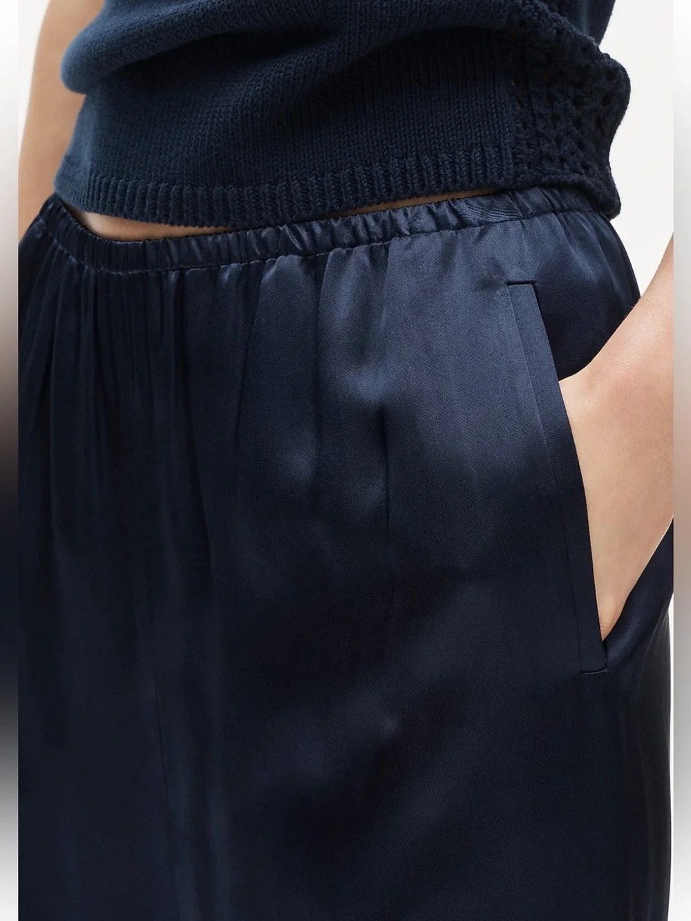 NWT JCrew Tall Cosmo pant in luster charmeuse - Navy - Small Tall - CN716